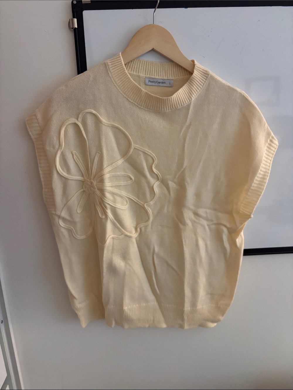 Cream Floral Appliqué Knit Top